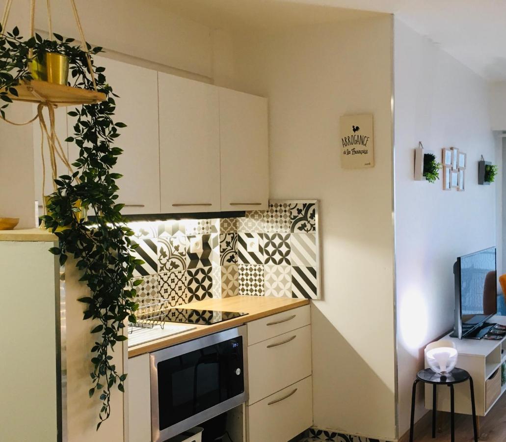 Appartement Nuit surélevé Hyper centre à Saint-Nazaire  Extérieur photo